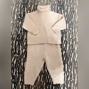 Zara Baby Girl Cream Knit Sweater Set (Sz: 9-12 months)